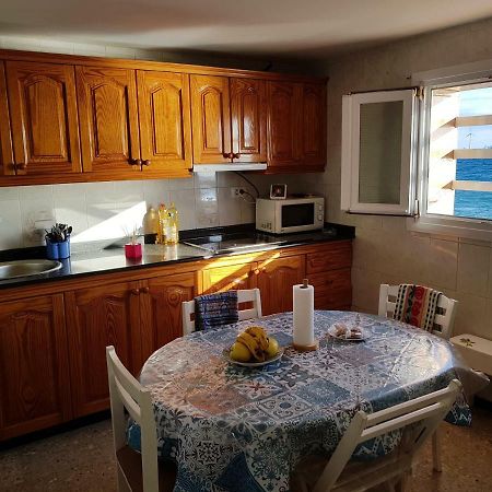 Bed And Breakfast By The Sea Pozo Izquierdo Exterior photo