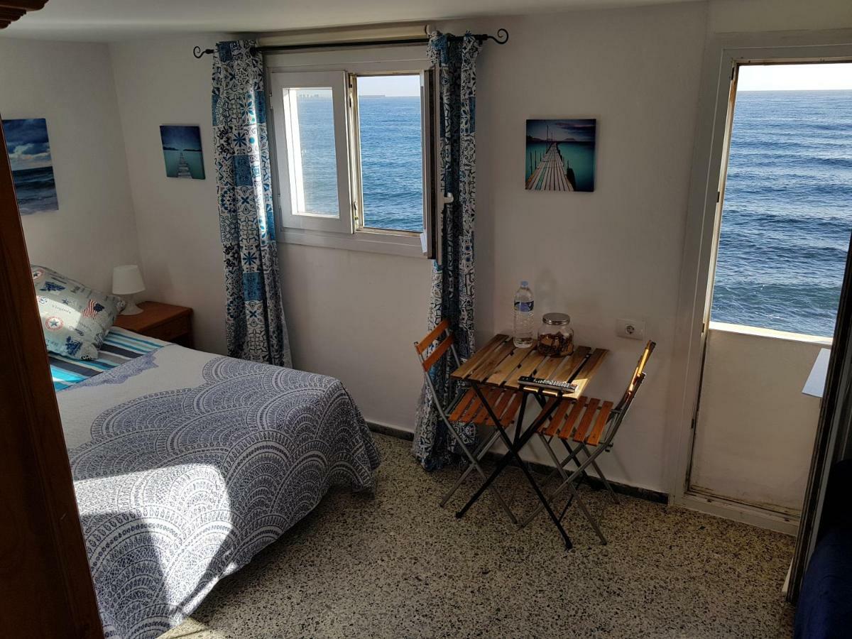 Bed And Breakfast By The Sea Pozo Izquierdo Exterior photo